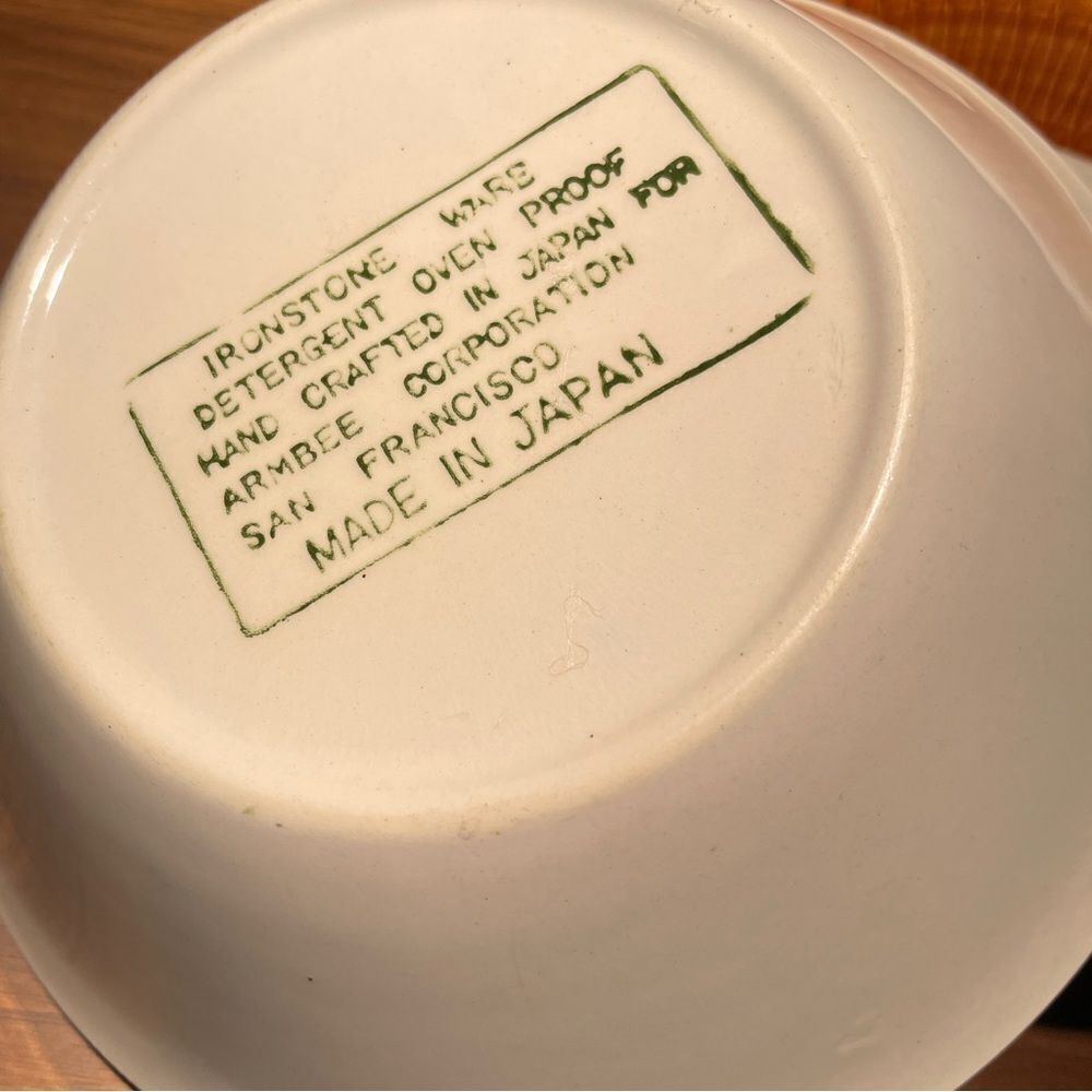 Set of 2 Vintage Bowls - Picture 4 of 4